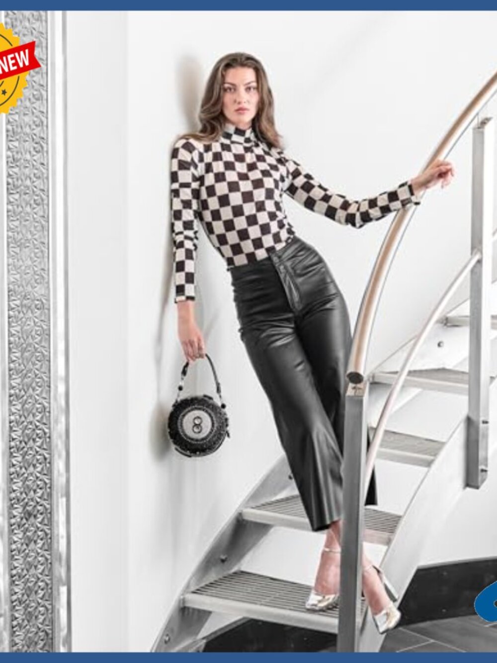 Beaded Top Handle Bag with Magnetic Closure, Cell Phone Pocket, Medium Size - Picture 5 of 7